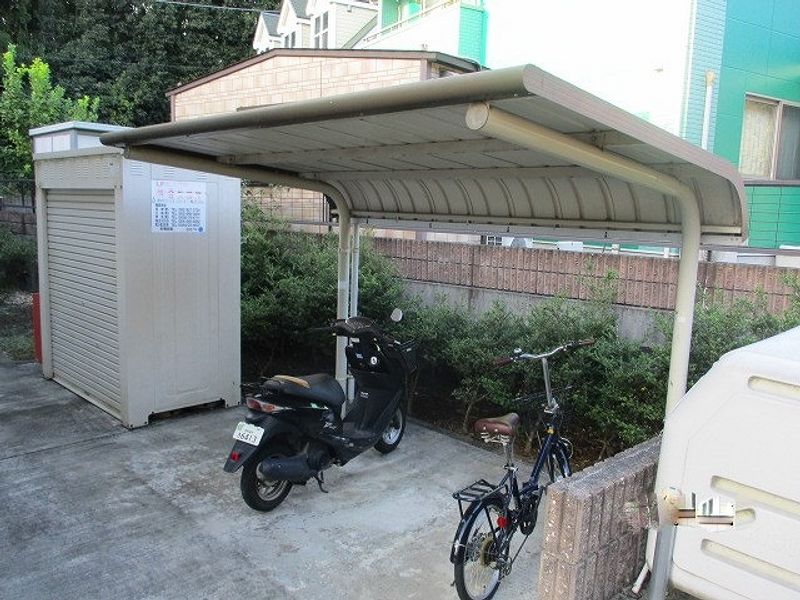 レオパレスサン平井 その他設備