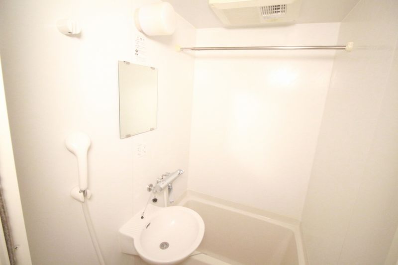 leopalace Livre Bathroom