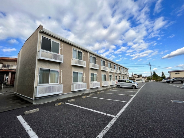 Bên ngoài leopalace Riverside B