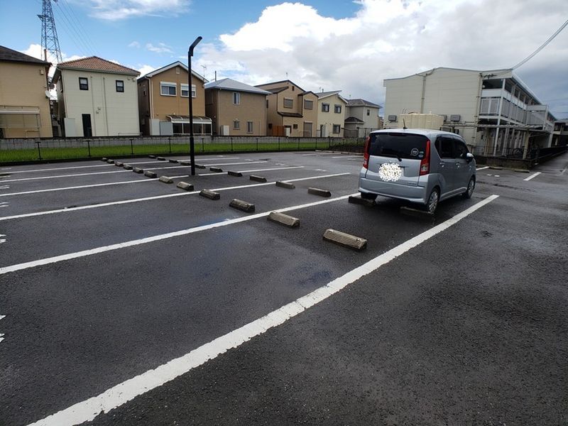 レオパレス太樹 駐車場