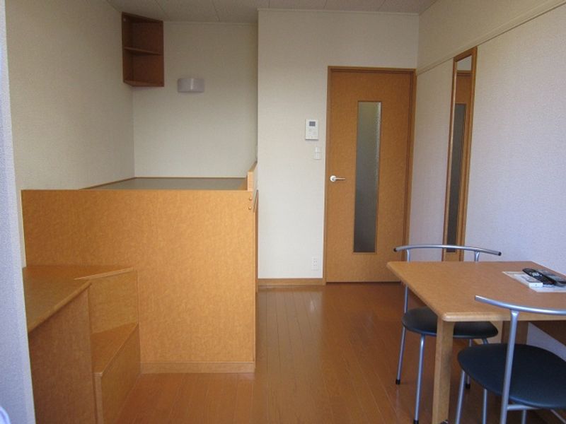 レオパレス瑞江Ⅲ 居間
