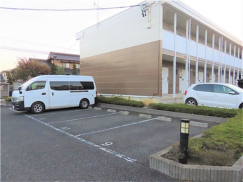 レオパレス檀田Ａ 駐車場