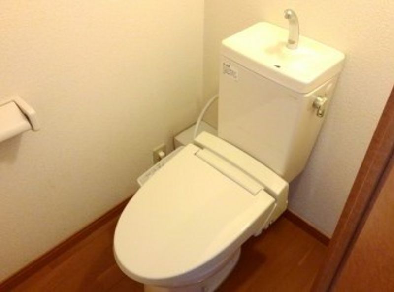 レオパレスハピネス トイレ