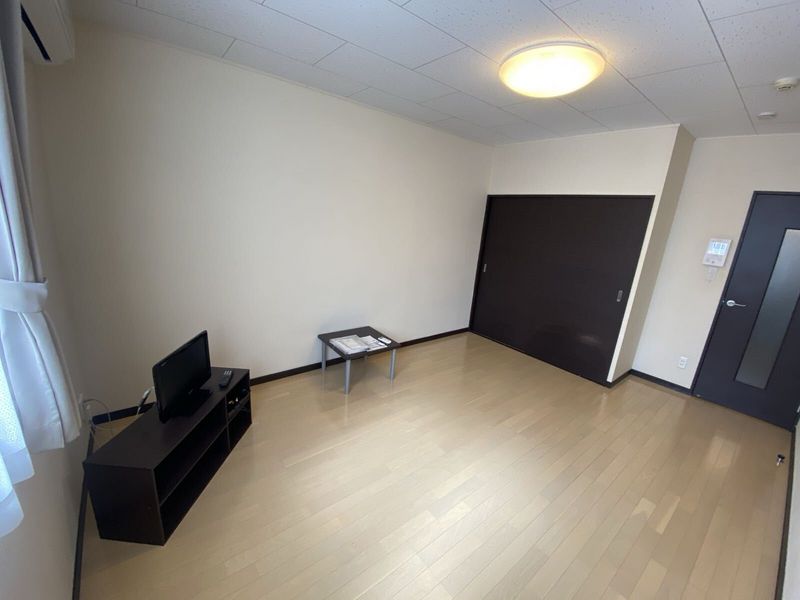 レオネクスト延珠北 居間