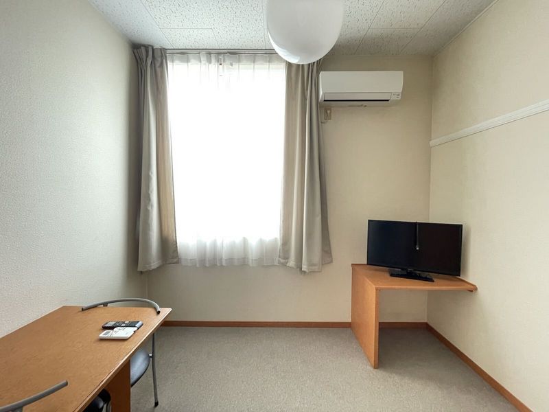 レオパレスステップｏｎｅ 居間