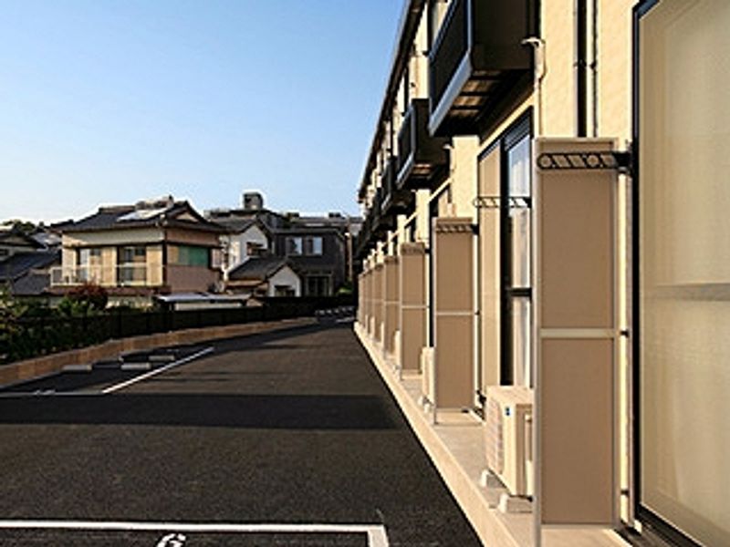 レオパレス赤坂 バルコニー