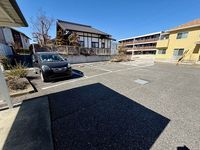 leopalace Wish 주차장