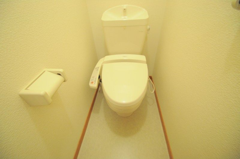 レオパレスソレーユ トイレ