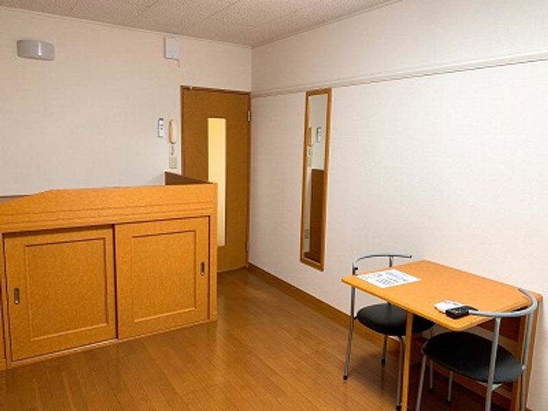 レオパレスノウスン　シュライン 寝室
