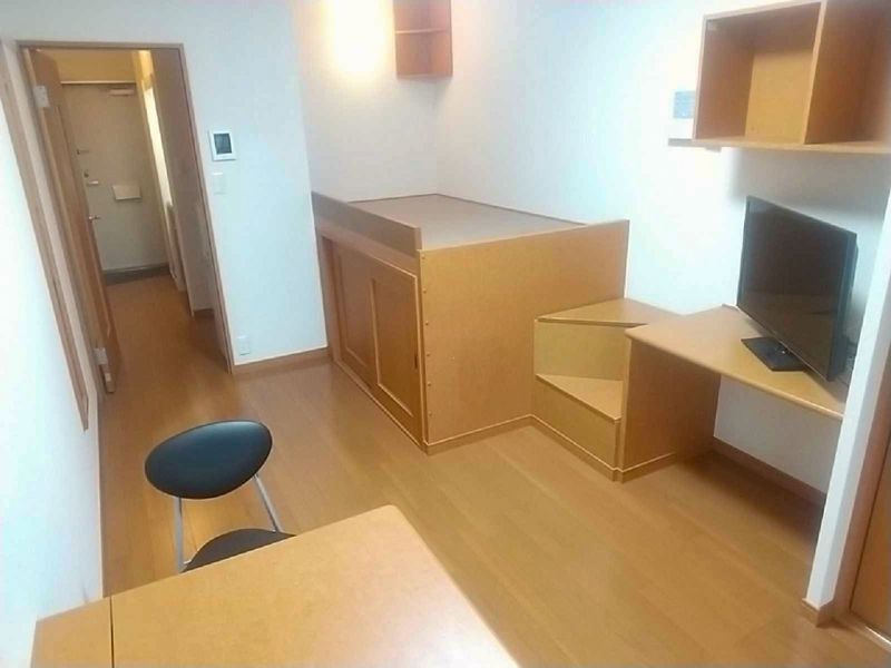 レオパレスＭＡＣＨＩＤＡ 居間