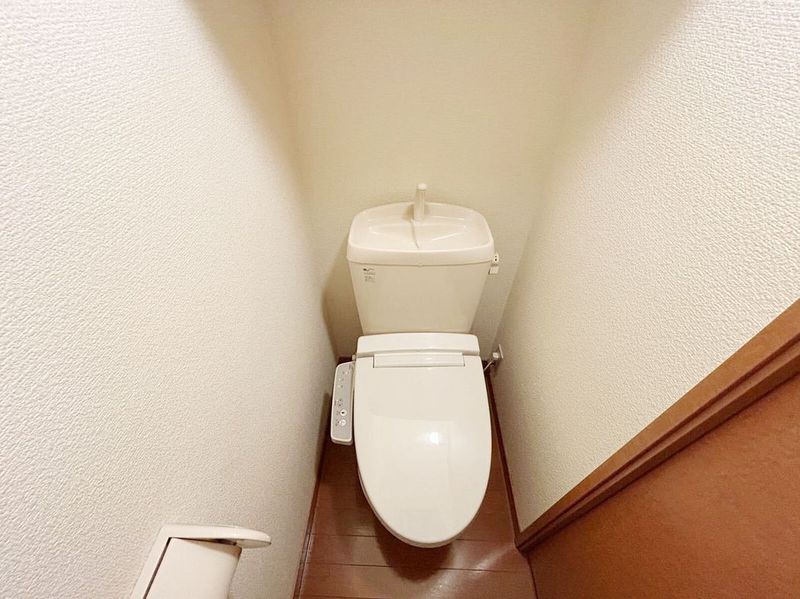 レオパレスクレモナ トイレ