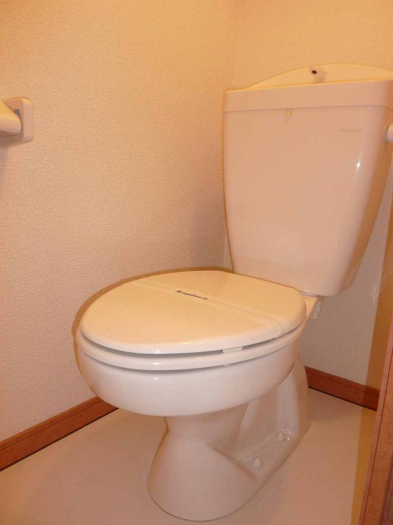 レオパレスクレール トイレ