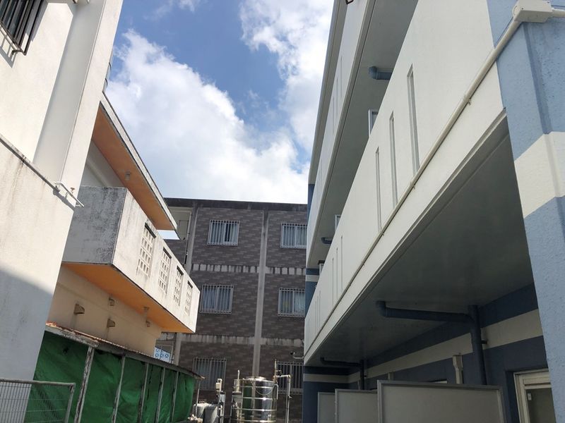 レオパレスカリー 外観