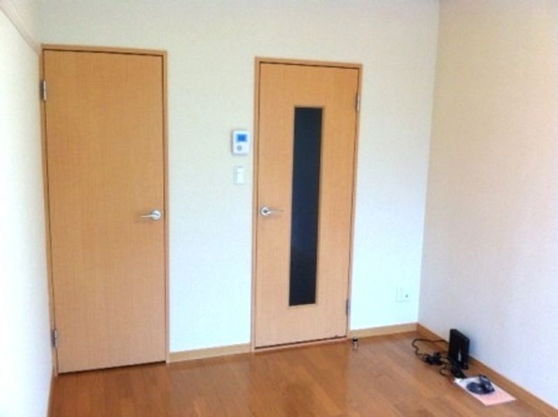 レオパレスブオーノ 居間