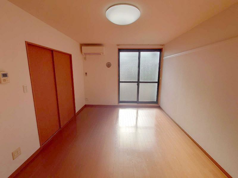 leopalace KK II Living room