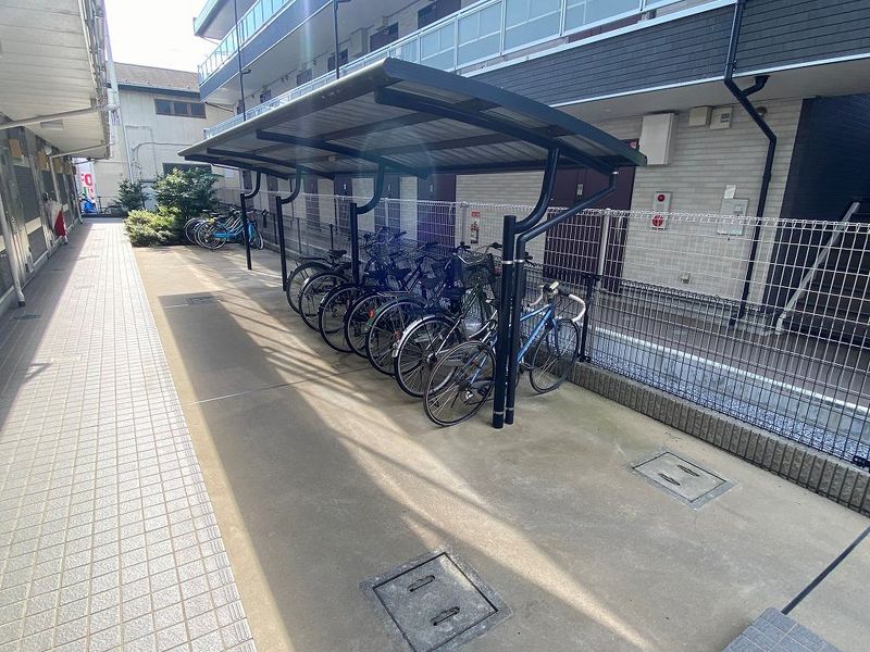 レオネクストカロータ 共用部分