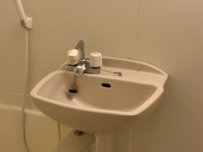 レオパレスアバンセ 洗面台