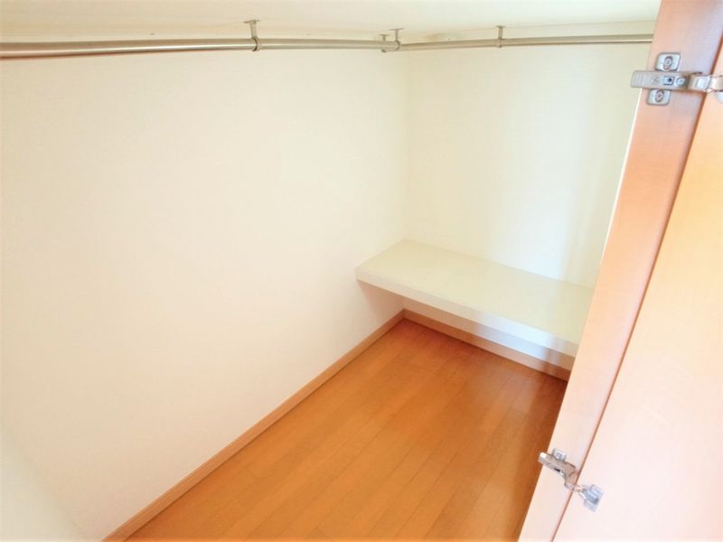 leopalace Arena Residence Storage