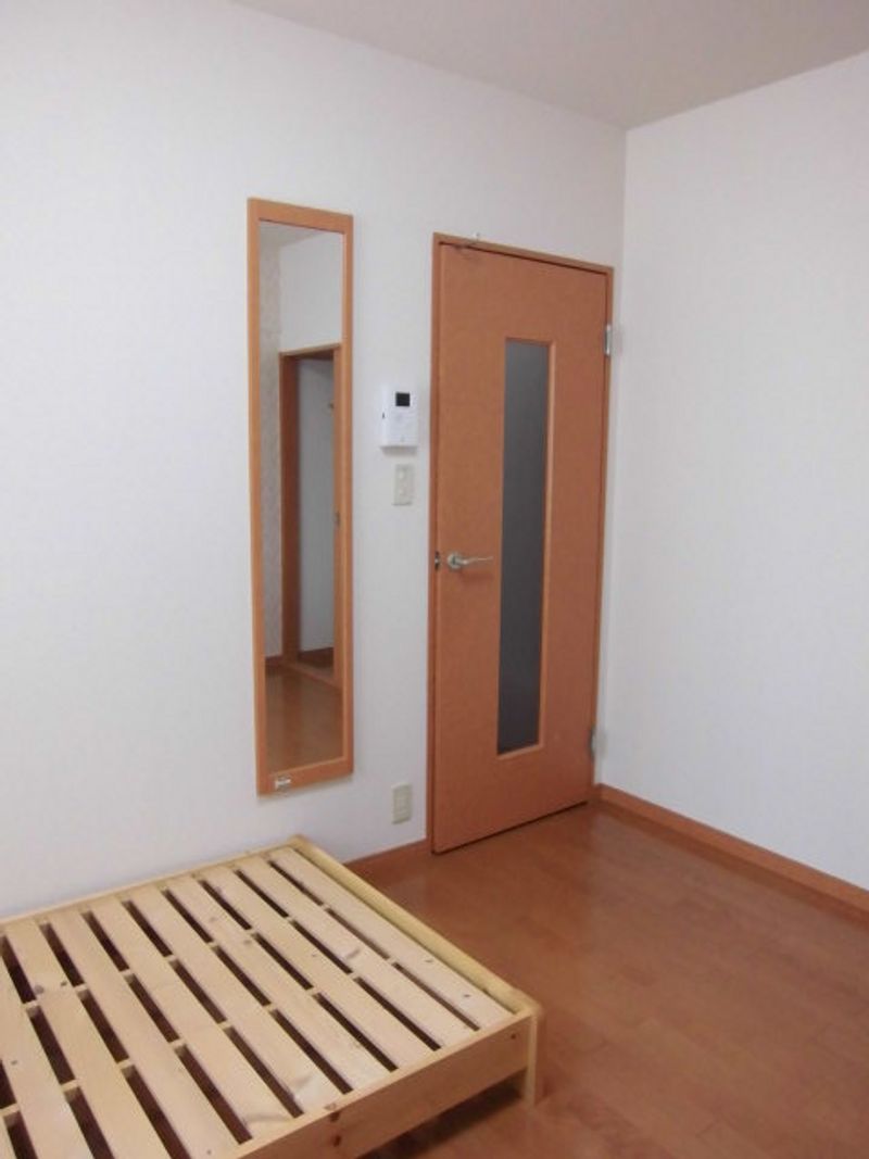 レオパレスアムール 居間