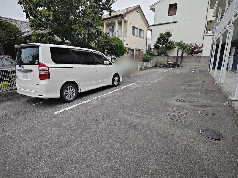 レオパレスＭｏｎｔＰｉａｎｎｅ 駐車場