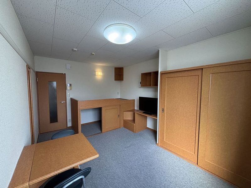 レオパレスパーク 居間