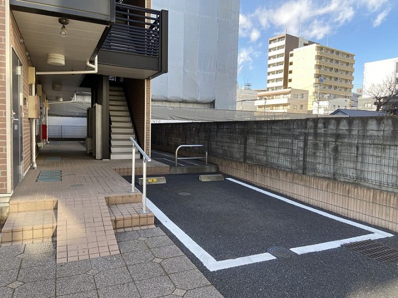レオネクストステラ 駐車場
