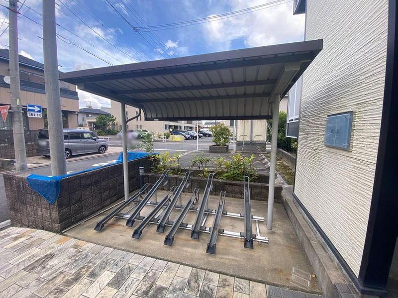 レオパレス松葉 共用部分