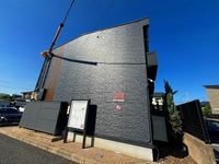 レオパレスウルラ 外観