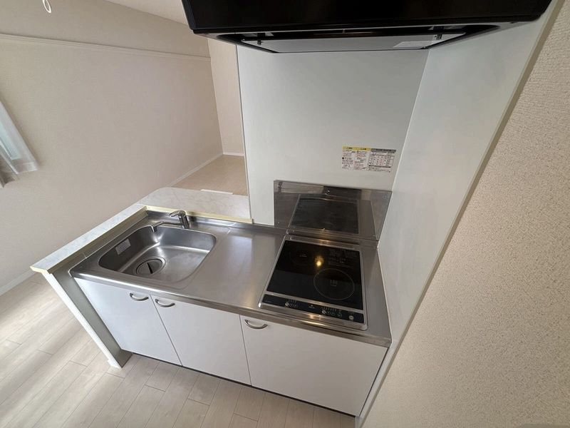 レオネクストモンスィルクレール キッチン