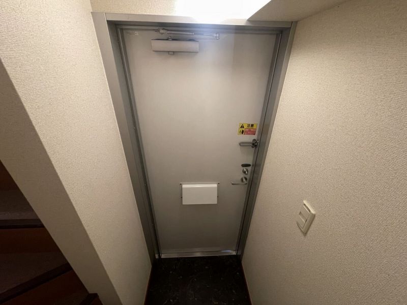 レオパレス幸手ＥａｓｔⅡ 玄関