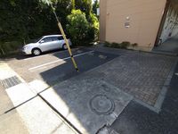 レオパレスＴ・Ｈ宮内 駐車場