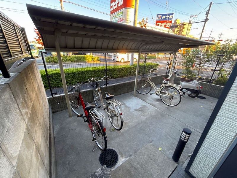 レオパレス鹿浜 共用部分