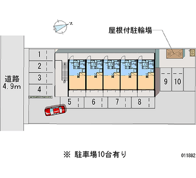 11882 Monthly parking lot