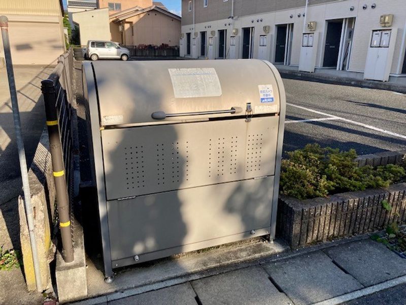 レオパレスアルル北久野本 共用部分