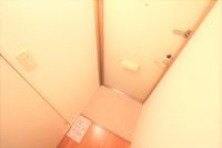 レオパレスグローバルⅡ 玄関