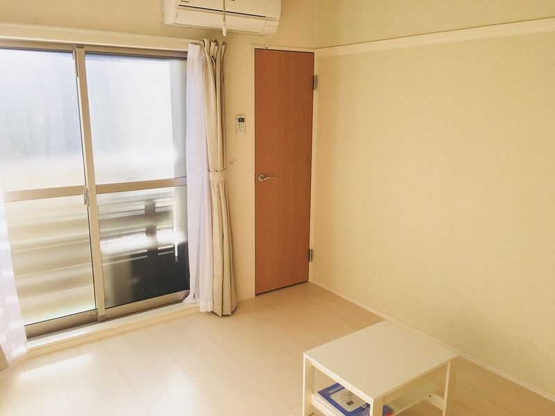 クレイノオカムラハイツ６ 居間