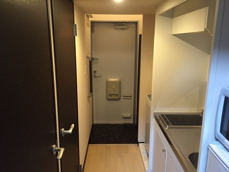 LEONEXT Shin III 현관