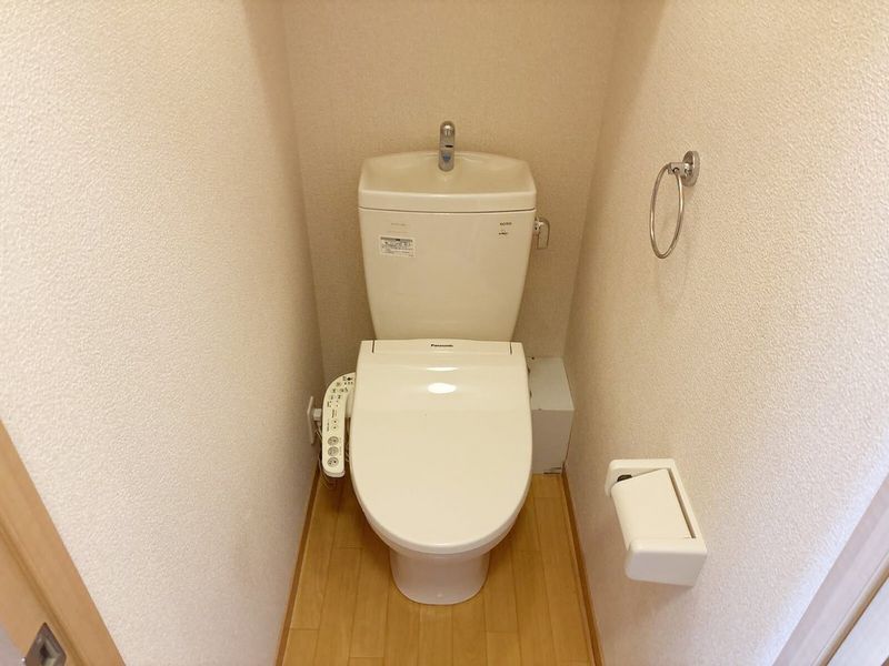 leopalace Court D'or Toilet