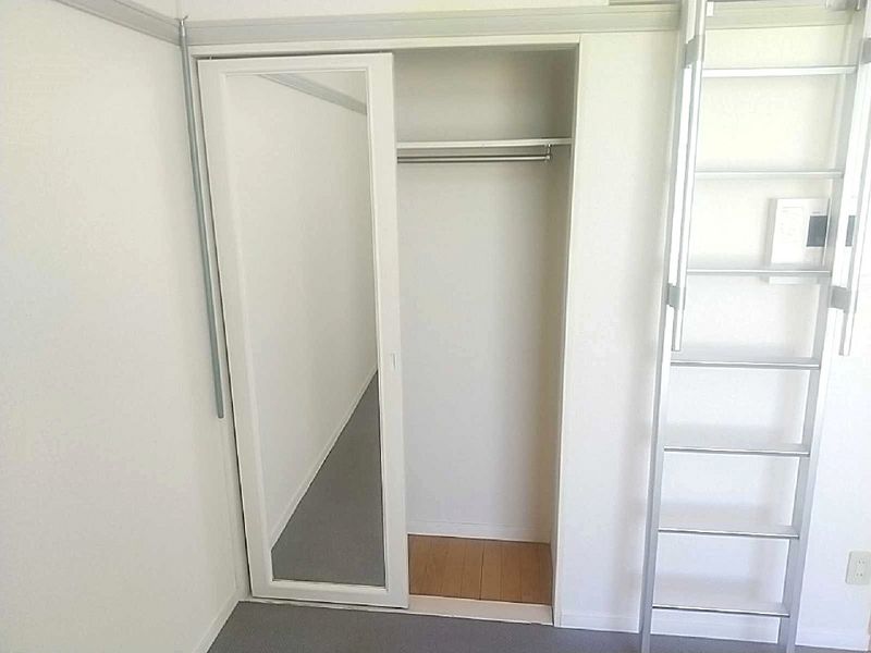 レオパレス上砂 収納