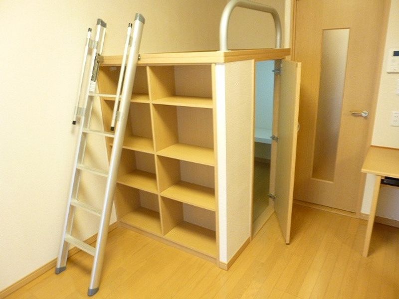 レオパレスセドナＡ 収納