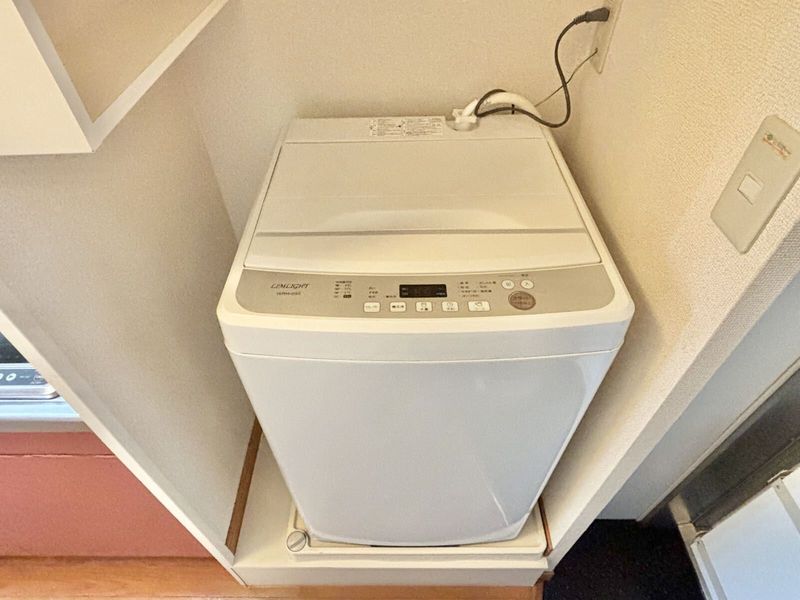 レオパレスじん その他