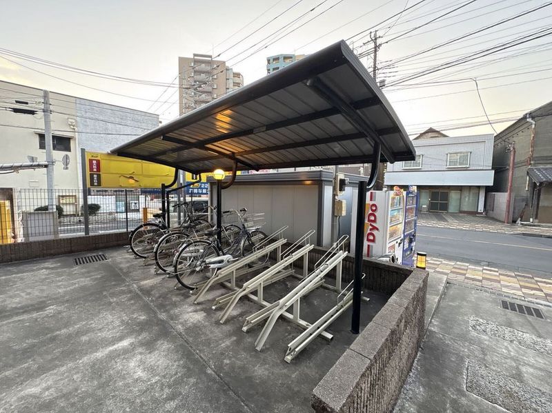 LEONEXT Register Hongo Khu vực chung