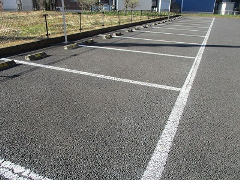 レオパレスパークサイドヒル 駐車場