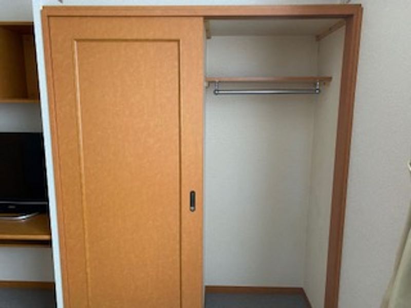 レオパレスフォレスト萩野Ⅱ 収納
