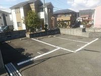 レオパレスビューテラス 駐車場