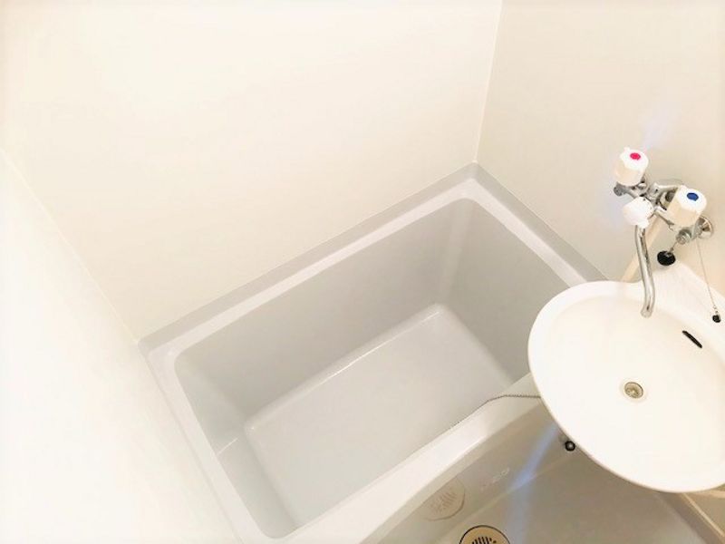 レオパレスベンテュール弐番館 風呂