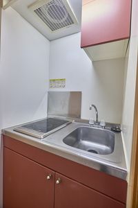 レオパレスＥｔｅｒｎａ キッチン