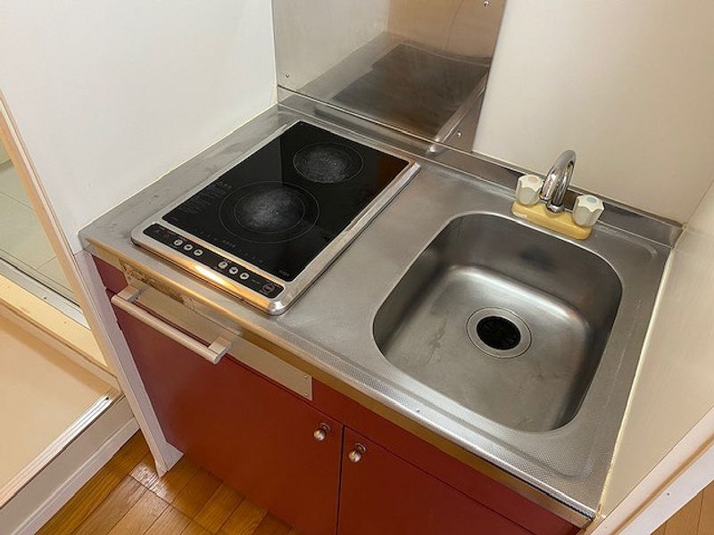 レオパレストワ キッチン