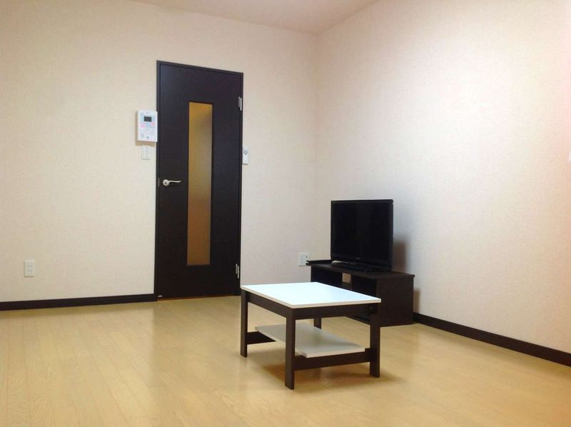 レオネクストカサ　リリオⅡ 居間