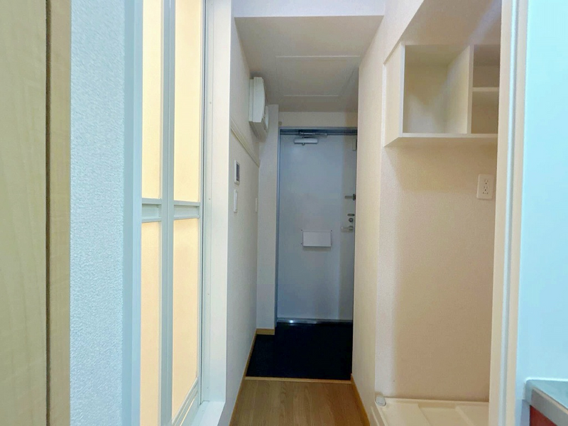 レオパレスＲＩＶＥ　Ｍ 玄関